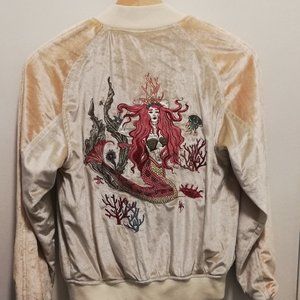 Jacket with embroidered Siren
